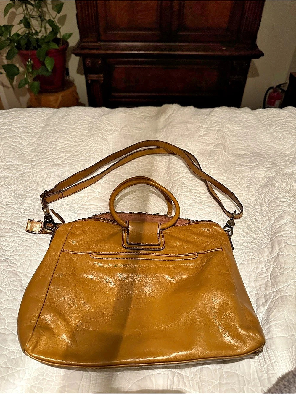 Coach Leather Shoulder Bag in Brown